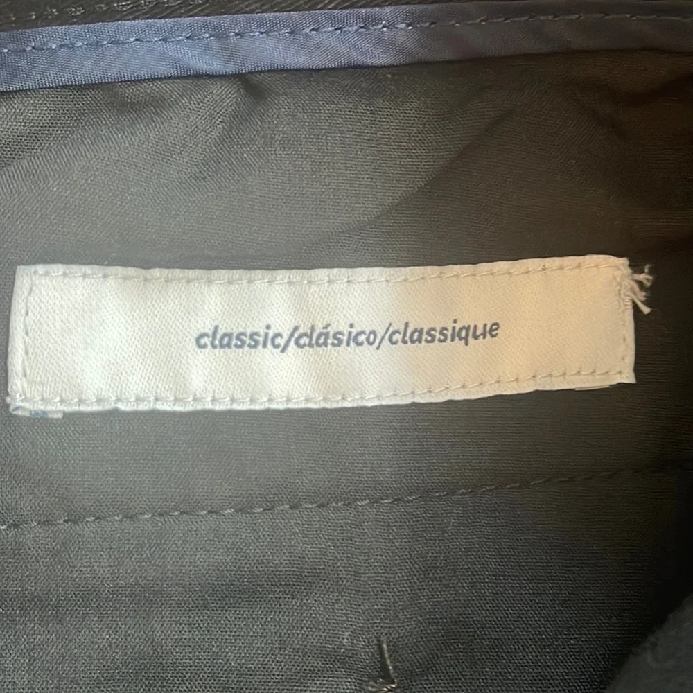 Men’s flat front chinos NWOT pants dress